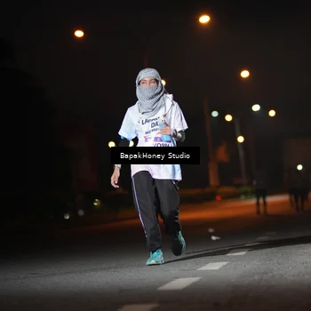 Runner Photo 7655812