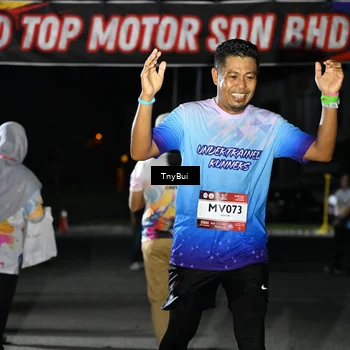 Runner Photo 7655813