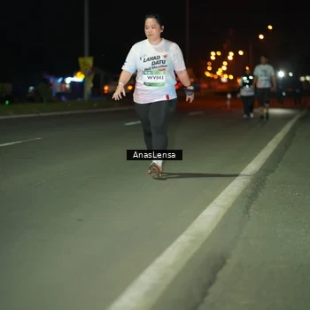 Runner Photo 7655835