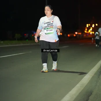 Runner Photo 7655836