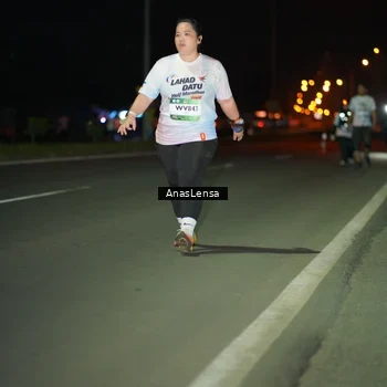 Runner Photo 7655849