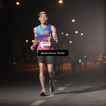 Runner Photo 7655862
