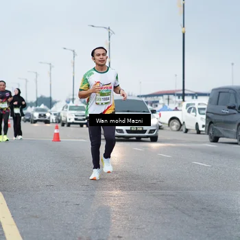 Runner Photo 7655872