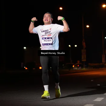 Runner Photo 7655877