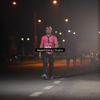 Runner Photo 7655878
