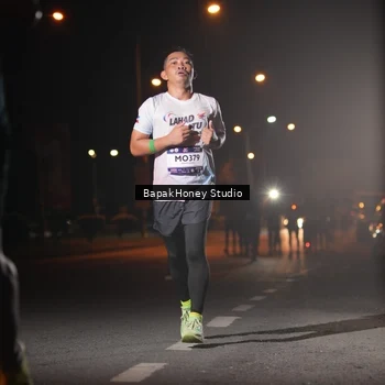 Runner Photo 7655891