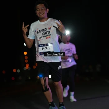 Runner Photo 7655903