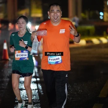 Runner Photo 7655906