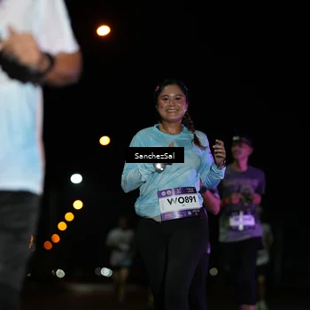 Runner Photo 7655912