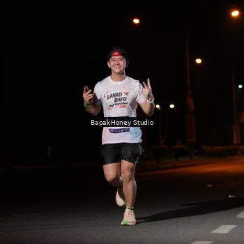 Runner Photo 7655920
