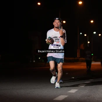 Runner Photo 7655935