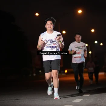 Runner Photo 7655939