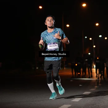 Runner Photo 7655948