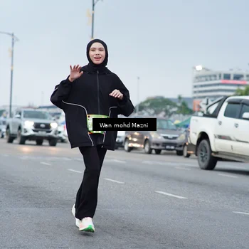 Runner Photo 7655953