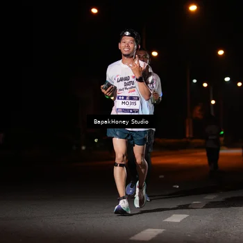 Runner Photo 7655976