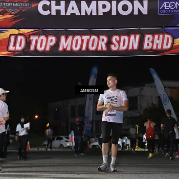 Runner Photo 7655988