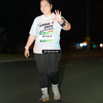 Runner Photo 7655994