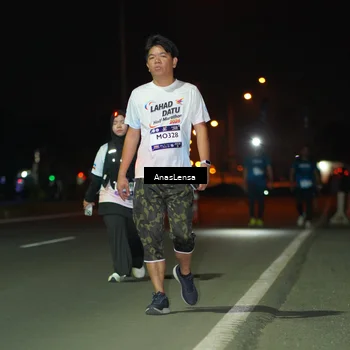 Runner Photo 7655997