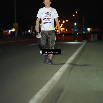 Runner Photo 7656000