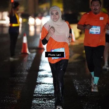 Runner Photo 7656004