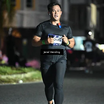 Runner Photo 7656007