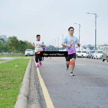 Runner Photo 7656014