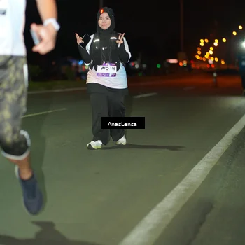 Runner Photo 7656031