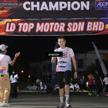 Runner Photo 7656038