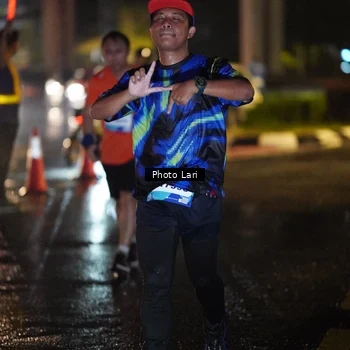 Runner Photo 7656047