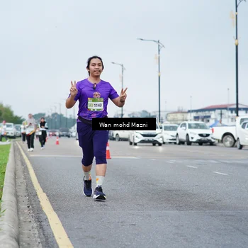 Runner Photo 7656082