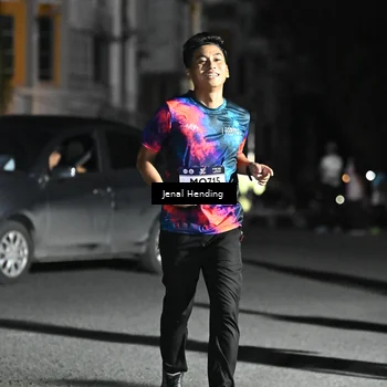 Runner Photo 7656084