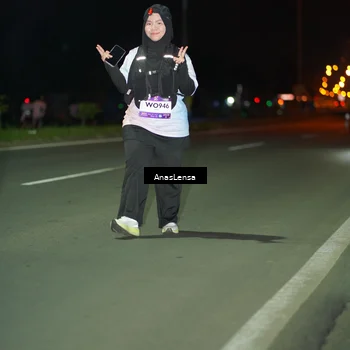 Runner Photo 7656085