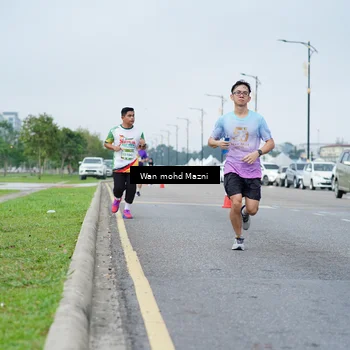 Runner Photo 7656087