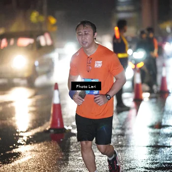 Runner Photo 7656095