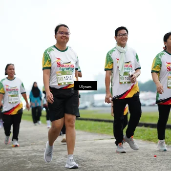 Runner Photo 7656103