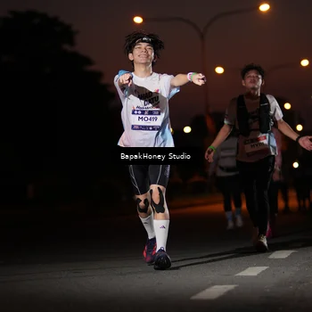 Runner Photo 7656119