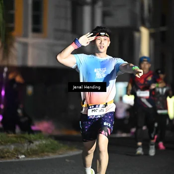 Runner Photo 7656130