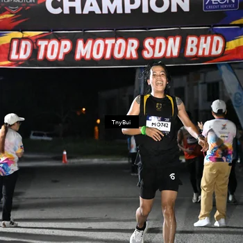 Runner Photo 7656131