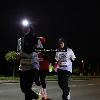 Runner Photo 7656132