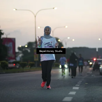 Runner Photo 7656155