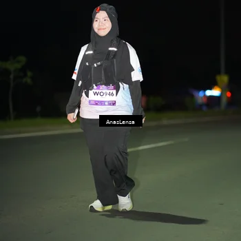 Runner Photo 7656173