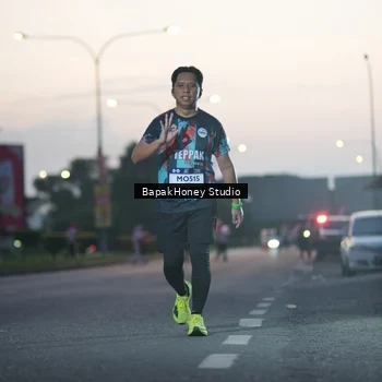 Runner Photo 7656182