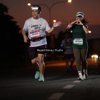 Runner Photo 7656204