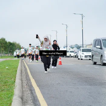 Runner Photo 7656234