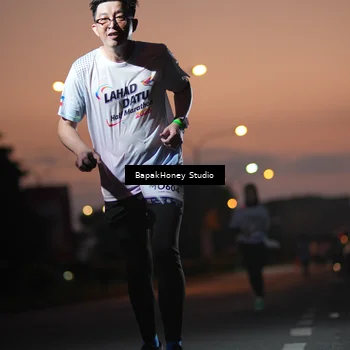 Runner Photo 7656246