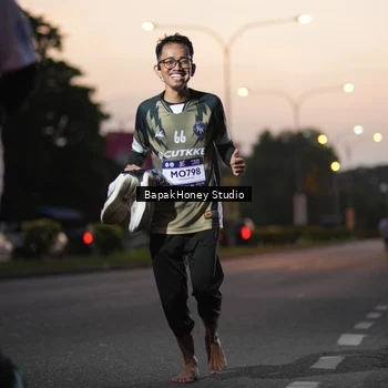 Runner Photo 7656279