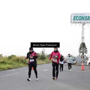Runner Photo 7656281