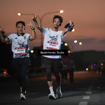 Runner Photo 7656288
