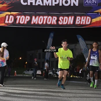 Runner Photo 7656324
