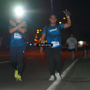 Runner Photo 7656329